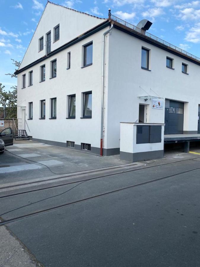 Business & Fitter Apartment Nürnberg Eksteriør billede